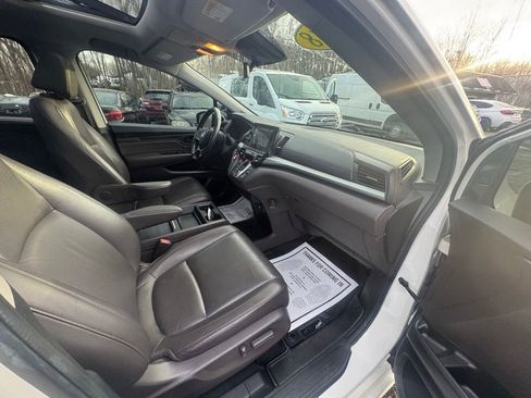 Used 2018 Honda Odyssey Touring image 29