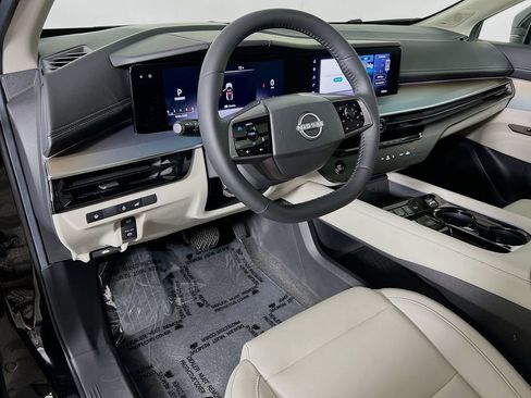Used 2025 Nissan Murano SL AWD/4WD image 9