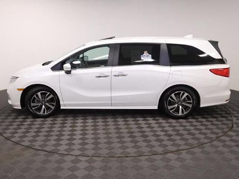 Certified 2022 Honda Odyssey Touring image 5