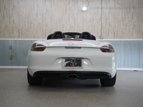 Used 2016 Porsche Boxster RWD image 8