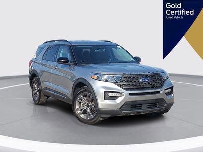 Certified 2023 Ford Explorer XLT w/ Equipment Group 202A