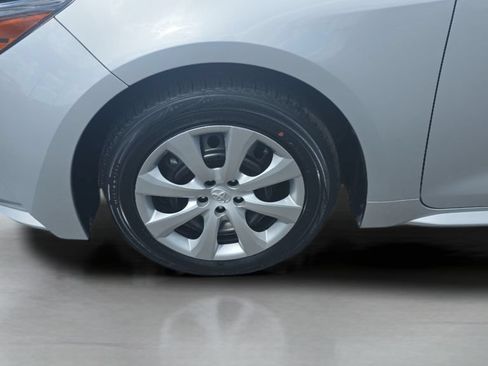 Used 2024 Toyota Corolla LE FWD image 29
