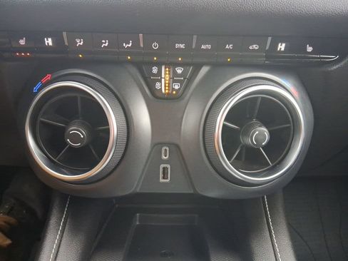 Used 2023 Chevrolet Blazer LT w/ Sound & Technology Package image 28