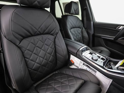 New 2026 BMW X5 xDrive40i w/ M Sport Package image 31