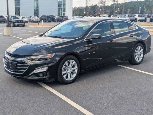 Used 2022 Chevrolet Malibu LT w/ Leather Package image 8