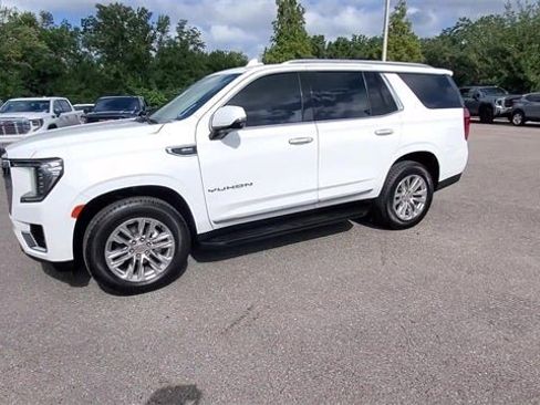 Used 2022 GMC Yukon SLT w/ SLT Premium Package image 37