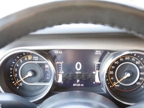 Used 2021 Jeep Wrangler Unlimited Sport AWD/4WD image 27