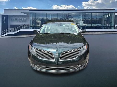 Used 2014 Lincoln MKS w/ Equipment Group 101A FWD image 2