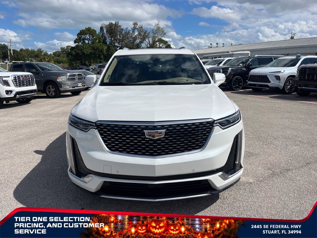 Used 2023 Cadillac XT6 Premium Luxury w/ Platinum Package AWD/4WD image 3