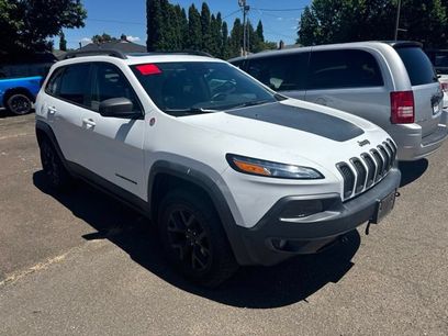 Used 2017 Jeep Cherokee Trailhawk