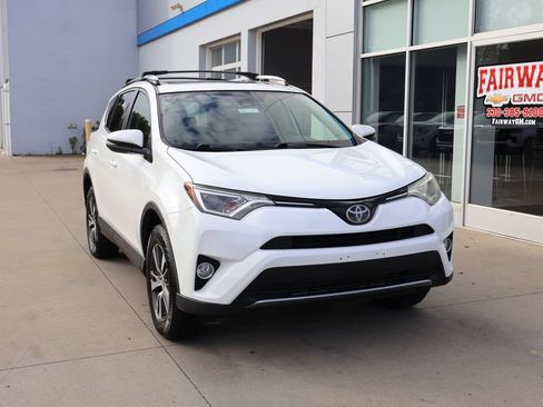 Used 2017 Toyota RAV4 XLE w/ Plus Special Value Package AWD/4WD image 2