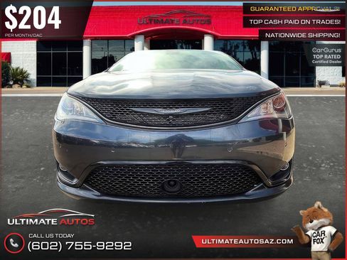 Used 2019 Chrysler Pacifica Touring-L w/ Advanced Safetytec Group FWD image 21