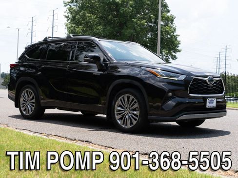 Used 2021 Toyota Highlander Platinum AWD/4WD image 4
