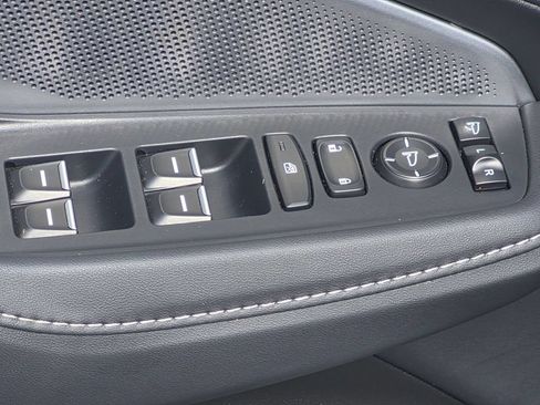 Certified 2025 Acura MDX SH-AWD w/ Technology Package image 15