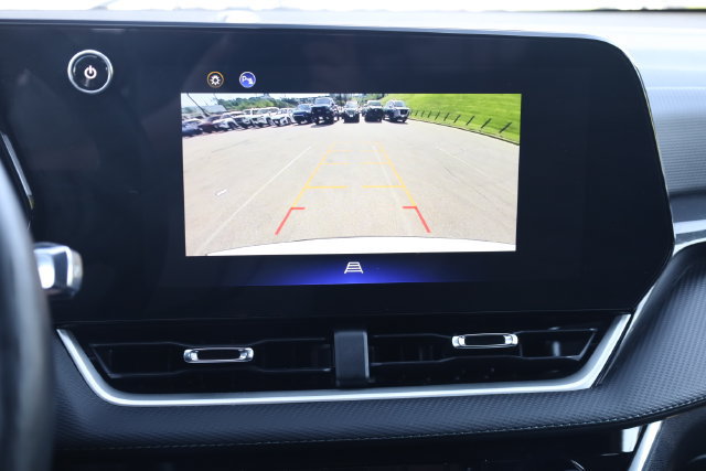 Used 2025 Chevrolet Equinox LT FWD image 19