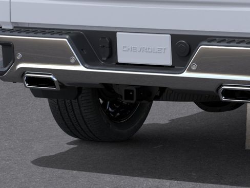 New 2026 Chevrolet Silverado 1500 LTZ w/ Technology Package AWD/4WD image 15
