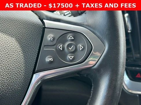 Used 2019 Chevrolet Traverse LT FWD image 22