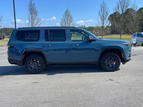 New 2026 Jeep Grand Wagoneer Limited AWD/4WD image 8