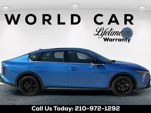 New 2025 Kia K4 GT-Line Turbo image 9