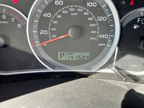 Used 2010 Subaru Impreza 2.5i Premium image 16