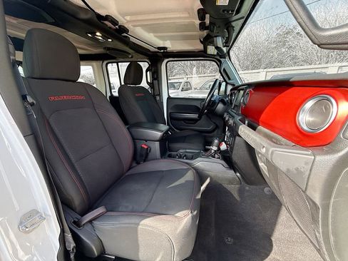 Used 2021 Jeep Wrangler Unlimited Rubicon image 31