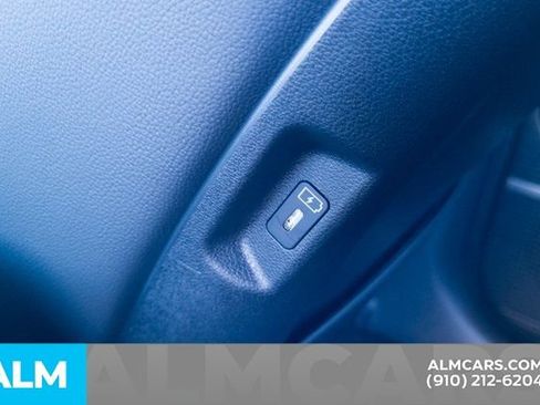 Used 2025 Hyundai Santa Fe Limited image 18