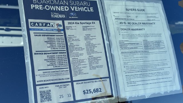 Used 2024 Kia Sportage EX FWD image 26