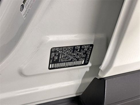 Used 2021 Nissan Rogue SV w/ Premium Package image 35