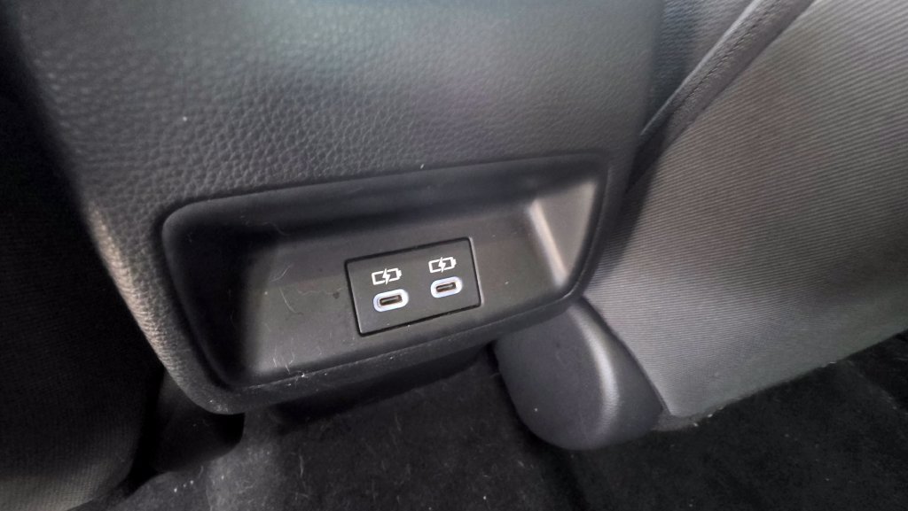 Used 2023 Toyota Corolla LE FWD image 27