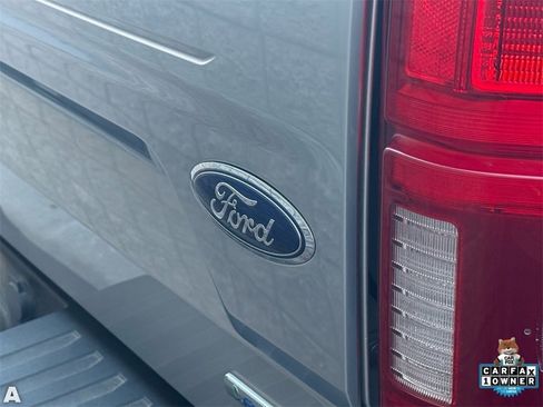 Used 2018 Ford F150 Platinum w/ Equipment Group 701A Luxury image 12