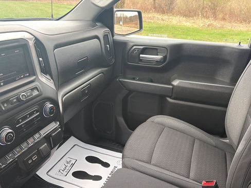 Used 2024 Chevrolet Silverado 1500 W/T w/ WT Fleet Convenience Package AWD/4WD image 16