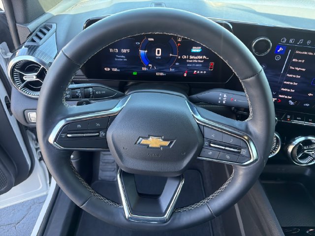 Used 2024 Chevrolet Blazer EV LT AWD/4WD image 14