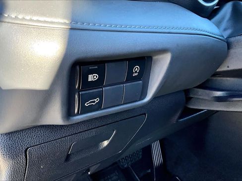 Used 2023 Toyota Highlander XSE AWD/4WD image 33