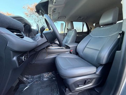 New 2026 Ford Explorer Active w/ Active Comfort Package image 18