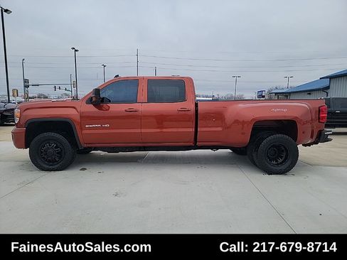Used 2017 GMC Sierra 3500 4x4 Crew Cab w/ Sierra Convenience Package image 12