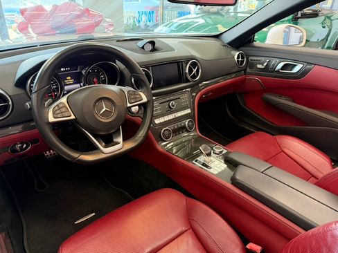 Used 2018 Mercedes-Benz SL 450 image 15
