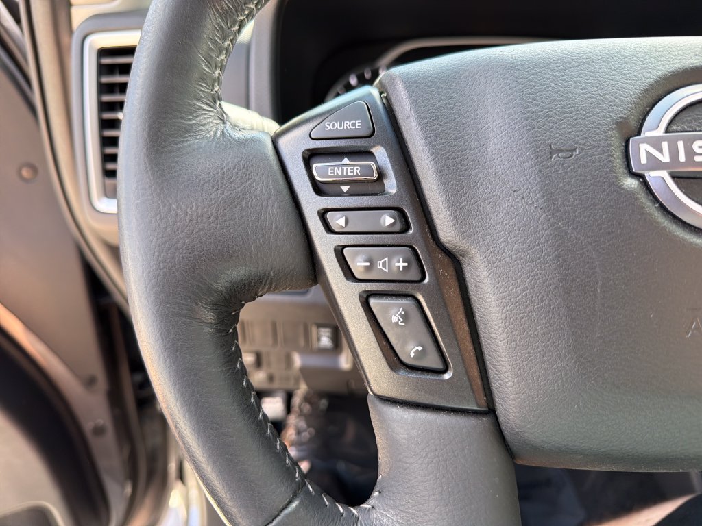 Used 2024 Nissan Frontier SV RWD image 19
