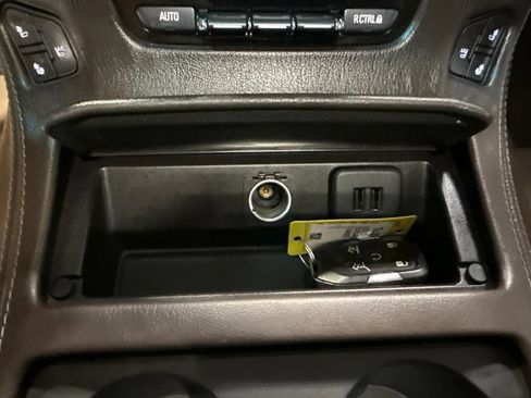Used 2015 Chevrolet Tahoe LTZ RWD image 22