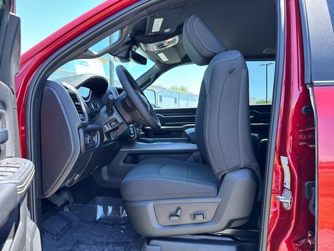 New 2026 RAM 2500 Big Horn AWD/4WD image 5
