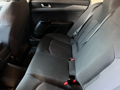 Used 2021 Kia K5 LX FWD image 5