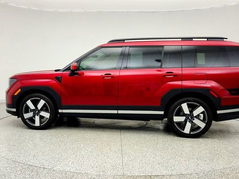 Used 2024 Hyundai Santa Fe Limited FWD image 8