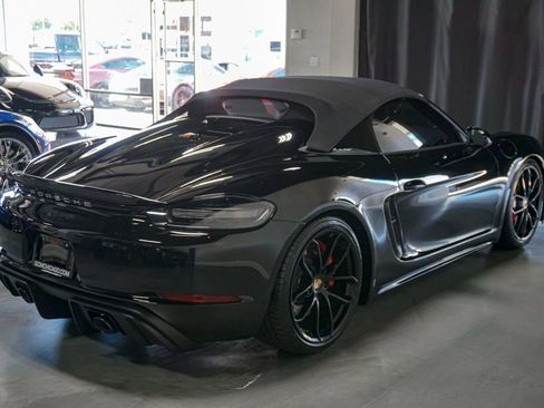 Used 2022 Porsche 718 Boxster Spyder RWD image 87