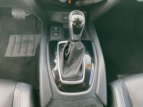 Certified 2022 Nissan Rogue Sport SL image 26