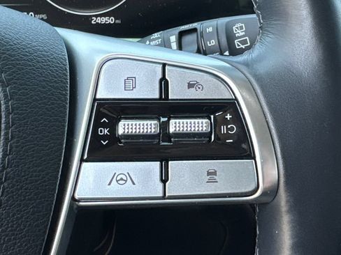 Used 2024 Kia Telluride SX Prestige AWD/4WD image 26