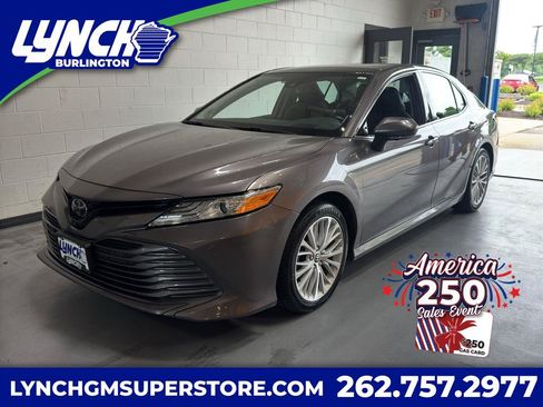 Used 2020 Toyota Camry XLE w/ Driver Assist Package FWD image 1