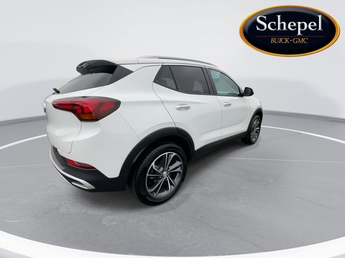 Used 2023 Buick Encore GX Select w/ Safety Package II AWD/4WD image 8