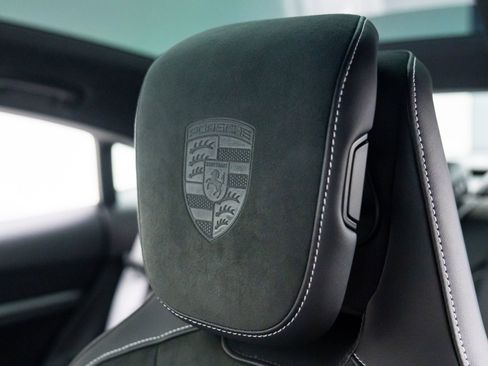 New 2025 Porsche Taycan image 16