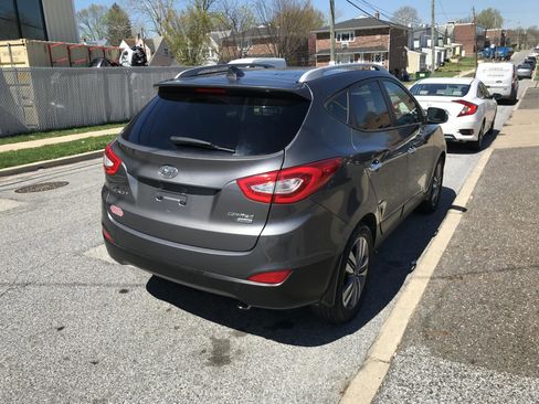 Used 2015 Hyundai Tucson w/ Option Group 03 AWD/4WD image 5