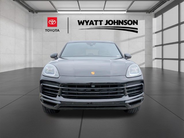 Used 2021 Porsche Cayenne AWD/4WD image 2