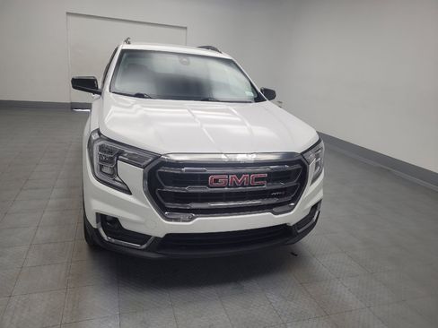 Used 2023 GMC Terrain AT4 image 14
